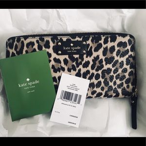 - SOLD - Kate Spade Neda Wallet - Leopard Print